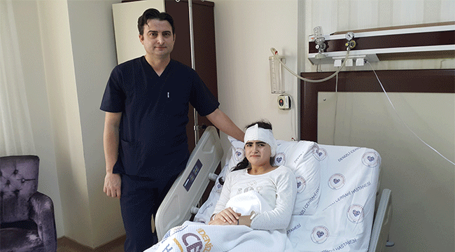 KULAK ZARINDAKİ DELİK 4 BUÇUK SAATTE KAPATILDI