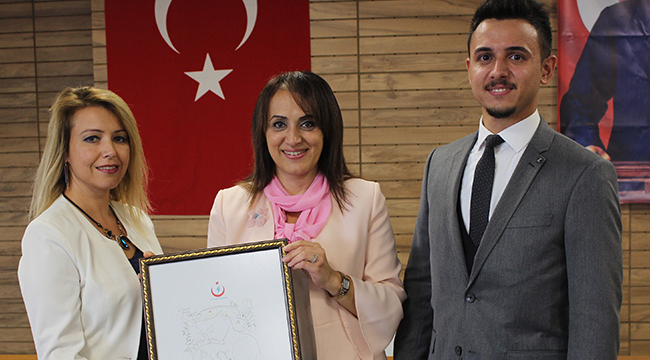 12 HASTANEYE SERTİFİKALARI TESLİM EDİLDİ
