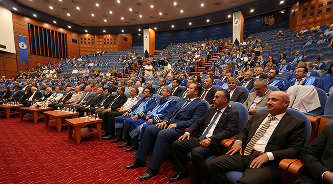 PAÜ EĞİTİM YILINI TÖRENLE AÇTI