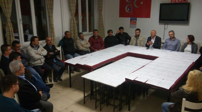 BULDAN MHP’DE 209 KİŞİ İSTİFA ETTİ