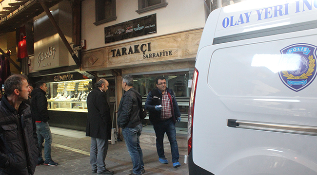 KASAYI AÇAMADAN KAÇTILAR
