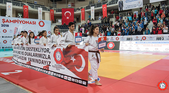 JUDONUN EN İYİLERİ DENİZLİ'DE BULUŞTU