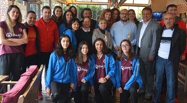 SULTANLAR VE TEKNİK EKİP BASINLA BULUŞTU