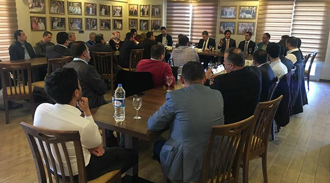 AK PARTİLİLER KAHVALTI DA BULUŞTU