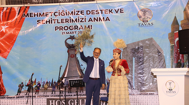 TAVAS’TA NEVRUZ BÖYLE KUTLANDI