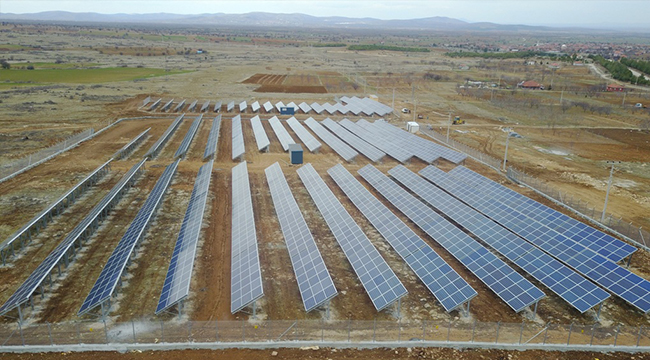 GES PANELLERİ ELEKTRİK ÜRETMEYE BAŞLADI