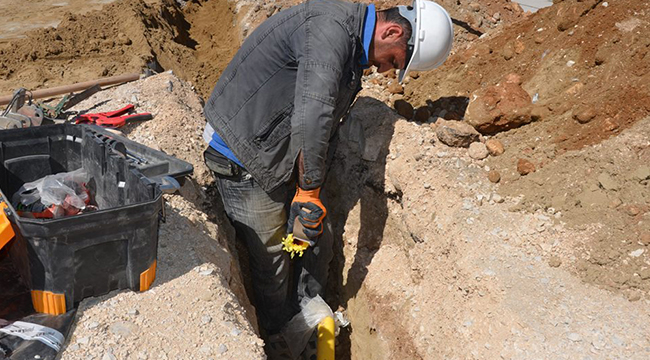 ACIPAYAM’DA DOĞALGAZ ÇALIŞMALARI DEVAM EDİYOR