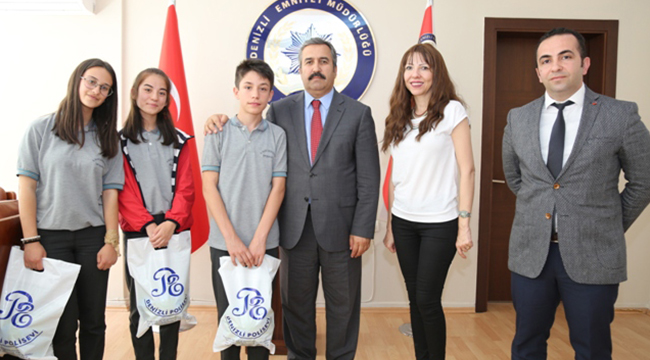 EMNİYET MÜDÜRÜ DEMİR’E 23 NİSAN ZİYARETİ