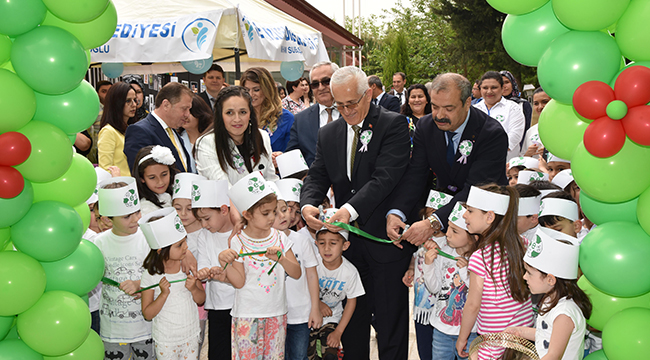 GELECEĞİNİ TÜKETME PROJESİ SERGİSİ AÇILDI