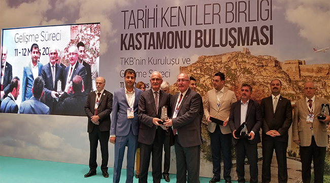 BİR ÖDÜL DE TARİHİ KENTLER BİRLİĞİ'NDEN