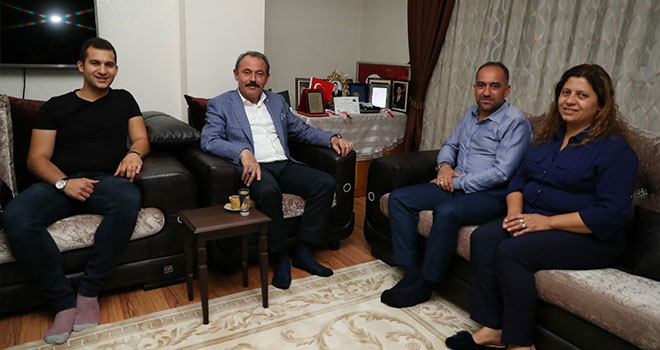 MİLLETVEKİLİ TİN, ŞEHİT AİLESİNİ ZİYARET ETTİ