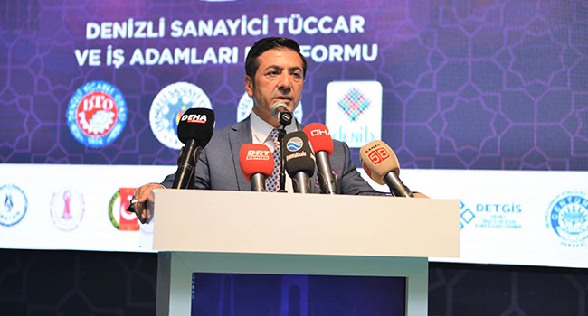 ZEYBEKCİ, DENİZLİ PLATFORMU’NUN İFTARINDA KONUŞTU