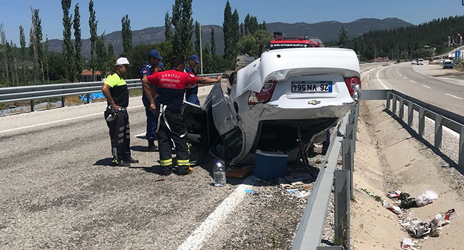 AYNI AİLEDEN 3 KİŞİ YARALANDI