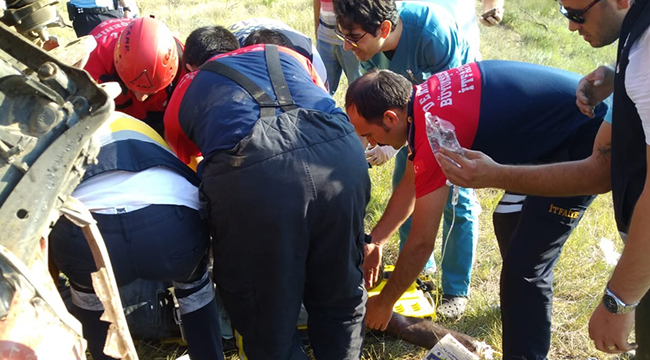 ARACIN YAN CAMINDAN DÜŞTÜ