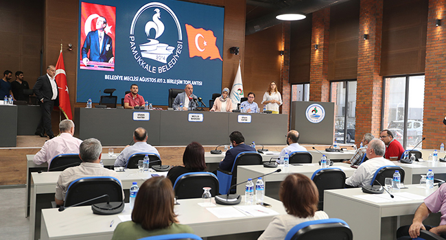 YENİ SALONDA İLK MECLİS TOPLANTISI YAPILDI