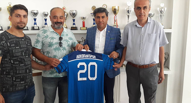 KUPALARI BAŞKAN YARDIMCISI ATİLLA TESLİM ALDI