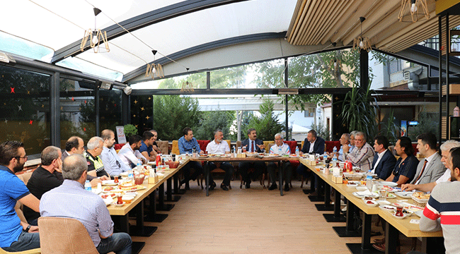 AHİLİK HAFTASINDA SORUNLARINI DİNLEDİ