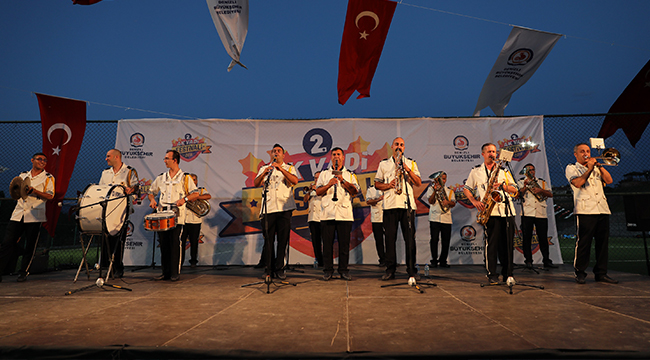 AK VADİ FESTİVALİ DENİZLİLİLERİN AKININA UĞRUYOR