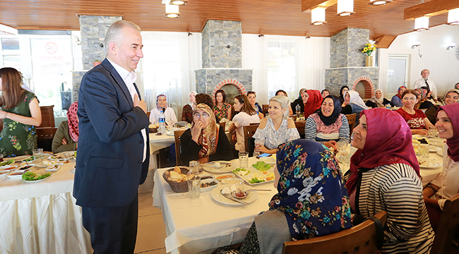ZOLAN, BENİM MAHALLEM DİYEN KADINLARLA BULUŞTU