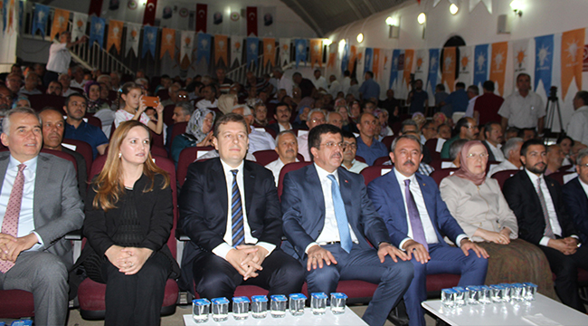 BAKAN ZEYBEKCİ KONGREDE GÜNDEMİ DEĞERLENDİRDİ