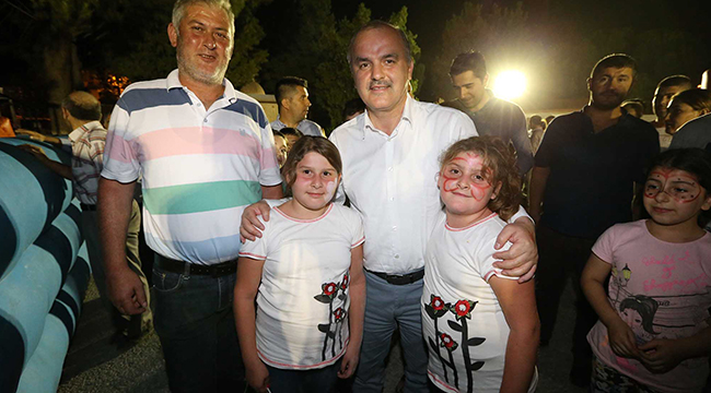 ÇOCUK ŞENLiKLERi DEVAM EDiYOR