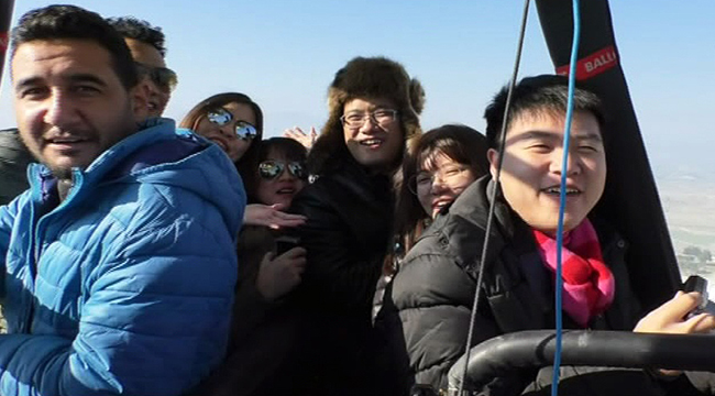 PAMUKKALE VE DAĞ MANZARALI BALON KEYFİ