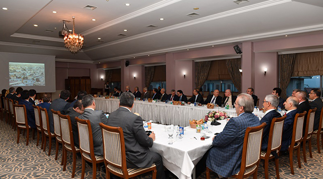 VALİ YARDIMCISI ATA’YA VEDA YEMEĞİ DÜZENLENDİ