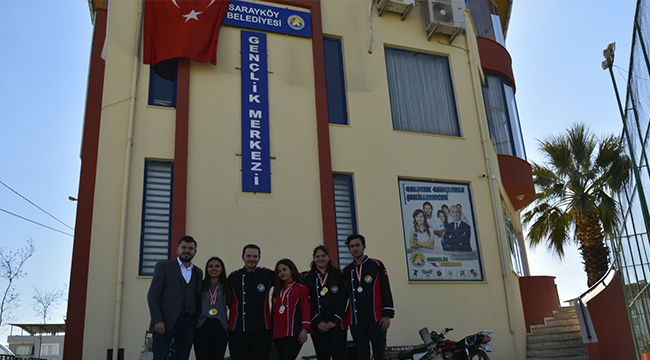 BAŞKAN ÖZBAŞ’TAN GENÇLERE YENİ MERKEZ