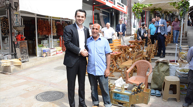 BAŞER,TARİHİ ÇARŞIYI ZİYARET ETTİ