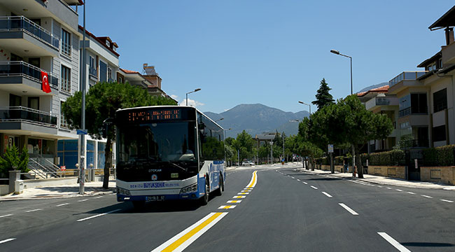 BURSA CADDESİ TRAFİĞE AÇILDI