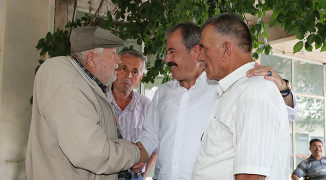 AK PARTİLİ TİN ACIPAYAMLILARLA BULUŞTU