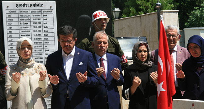 ZEYBEKCİ BİR DİZİ ZİYARET GERÇEKLEŞTİRDİ
