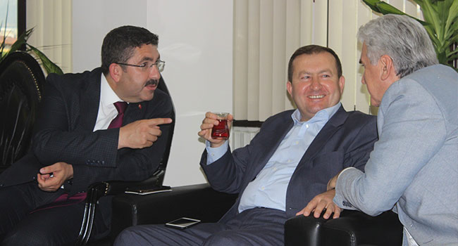 OYMAK KEMALOĞLU İLE GÖRÜŞTÜ