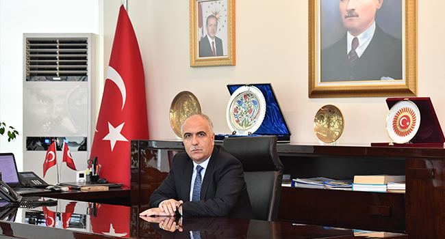VALİ KARAHAN'IN 15 TEMMUZ MESAJI
