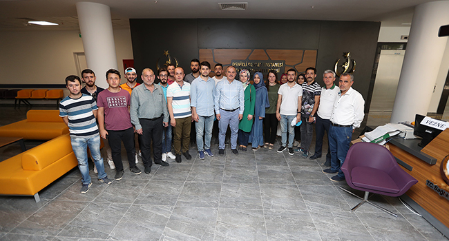 GÜRLESİN GENÇLERE PROJELERİNİ ANLATTI