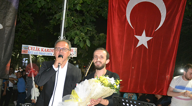 TAVASLILAR UNUTULMAZ BİR GECE YAŞADI