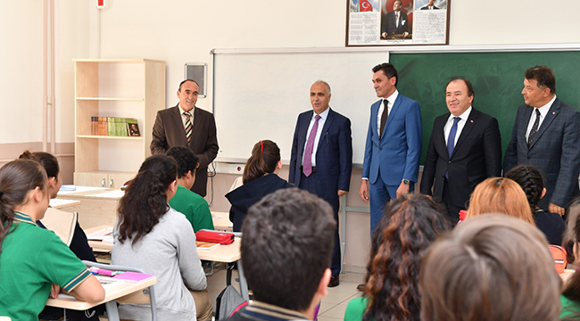 KARAHAN, YATIRIMLARI İNCELEDİ