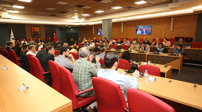 PAÜ SENATO SALONUNU YENİLEDİ