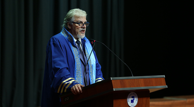 PAÜ'LÜ DOKTOR ADAYLARININ BEYAZ ÖNLÜK HEYECANI