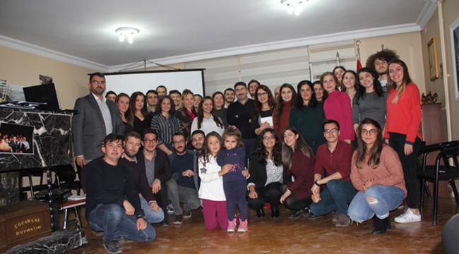 DENİZLİM DENİZLİLİ GENÇLERİ YALNIZ BIRAKMIYOR