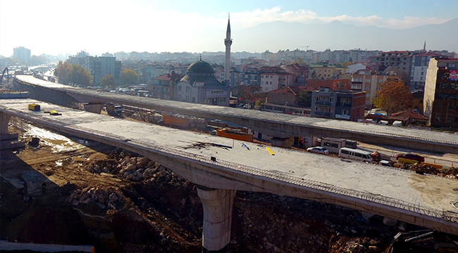 ÜÇGEN PROJESİNDE VİYADÜKLER TAMAMLANDI