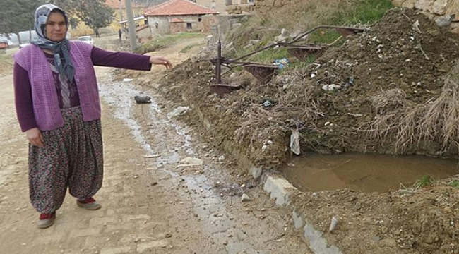 ÖZDEMİRCİ MAHALLESİ’NİN ATIK İSYANI