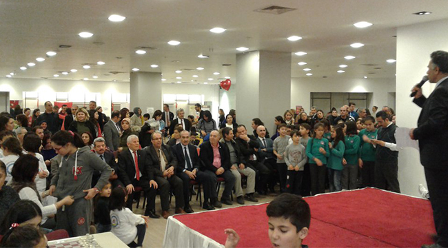 SATRANÇTA OKULLAR YARIŞTI
