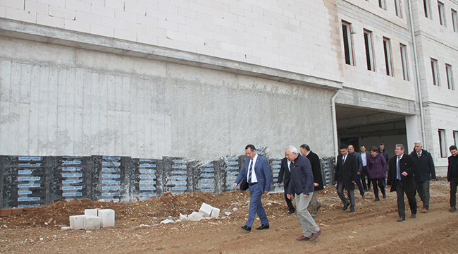 BAĞ,ACIPAYAM VE SERİNHİSAR’A ZİYARETTE BULUNDU