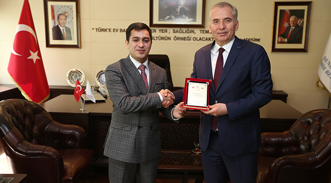 BAŞKAN ZOLAN’A BİR ÖDÜL DAHA