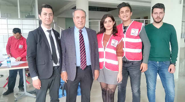 ÖĞRETİM GÖREVLİLERİ VE ÖĞRENCİLERDEN KAN BAĞIŞI