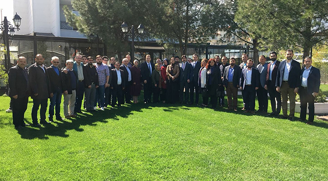 AK PARTİLİLER KAHVALTI DA BULUŞTU