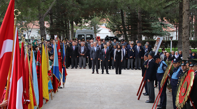 TAVAS'TA ÇANAKKALE ZAFERİ BÖYLE KUTLANDI