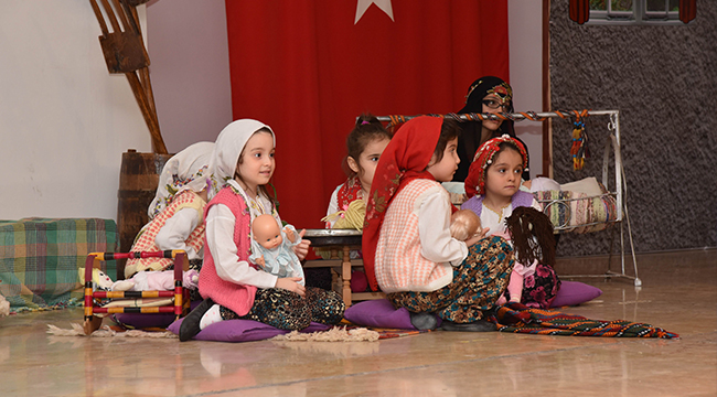 ANAOKULU ÖĞRENCİLERİ O RUHU YAŞATTI
