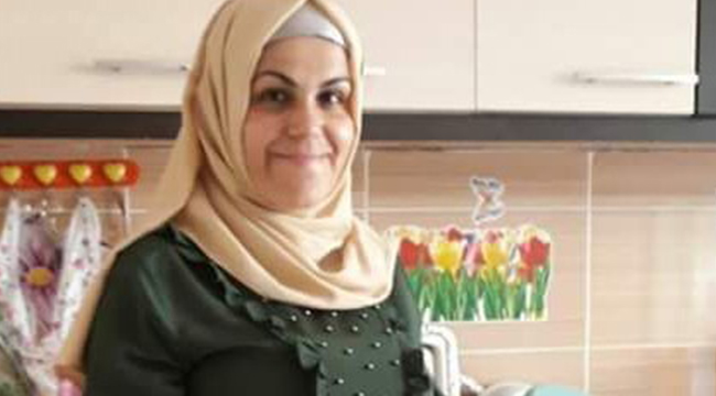 BABASININ CENAZESİNE GİDİYORDU